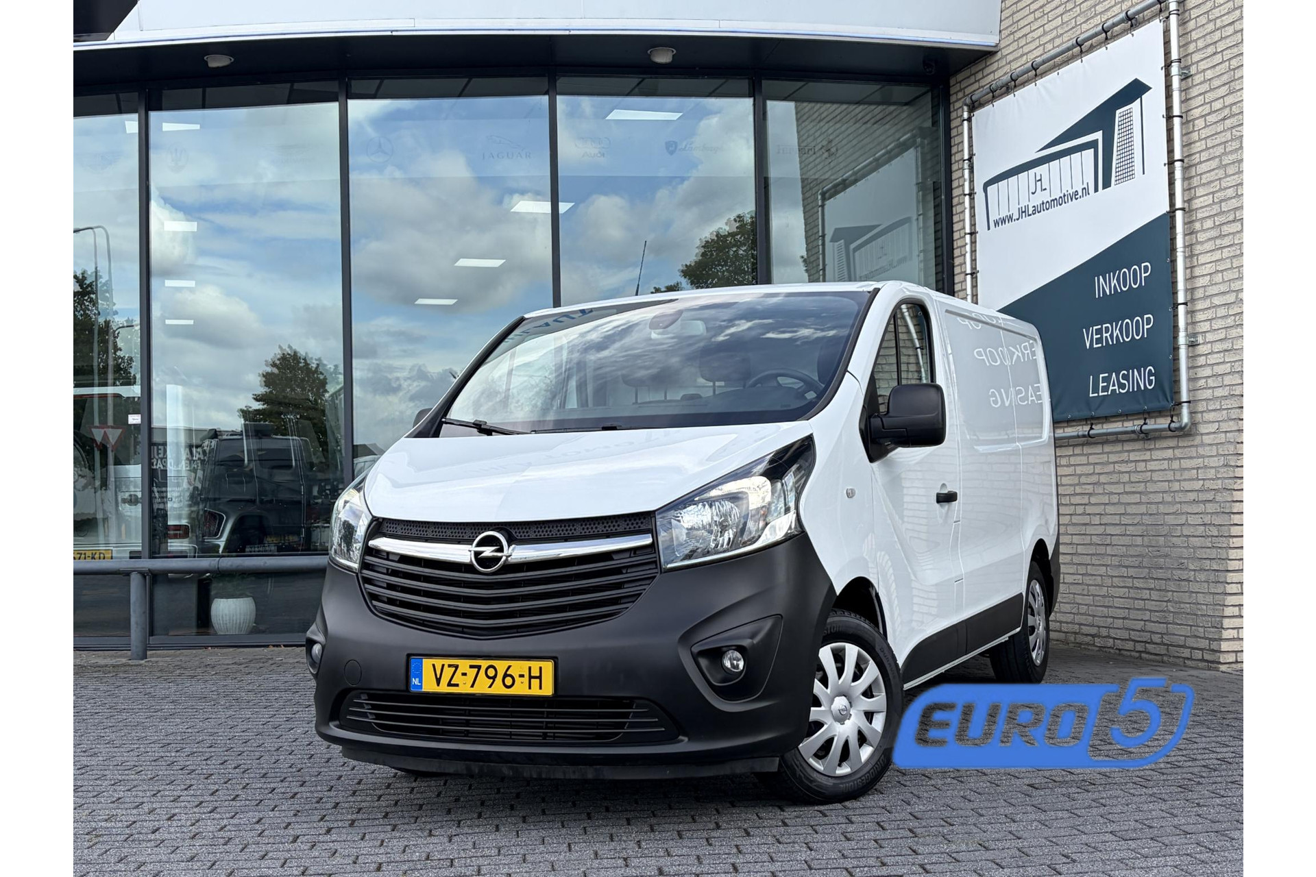 Opel Vivaro 1.6 CDTI L1H1*NAVI*CRUISE*CAM*HAAK*A/C*TEL*3PERS*